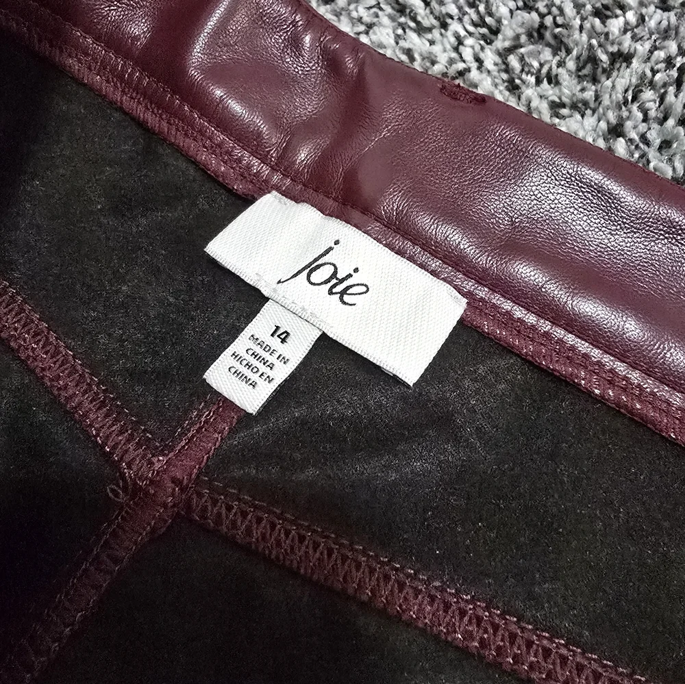 Joie faux leather pants in burgundy - Picture 6 of 7